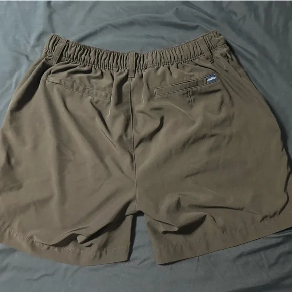 Chubbies Black Everywear Shorts 6 in - Picture 3 of 5